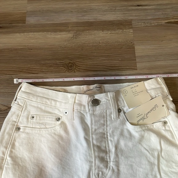 Universal Thread Mid-Rise 80's Slim Fit Jeans White Womens size 4R NWT - Picture 5 of 16